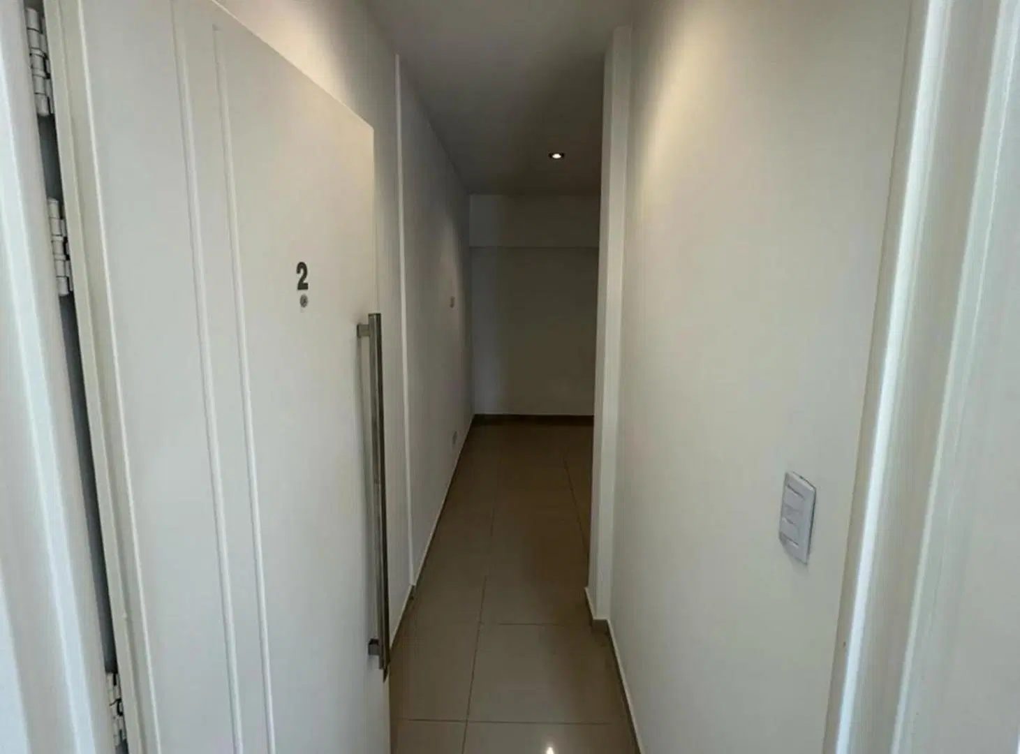 ALQUILER DEPARTAMENTO MONOAMBIENTE TAPIALES 8