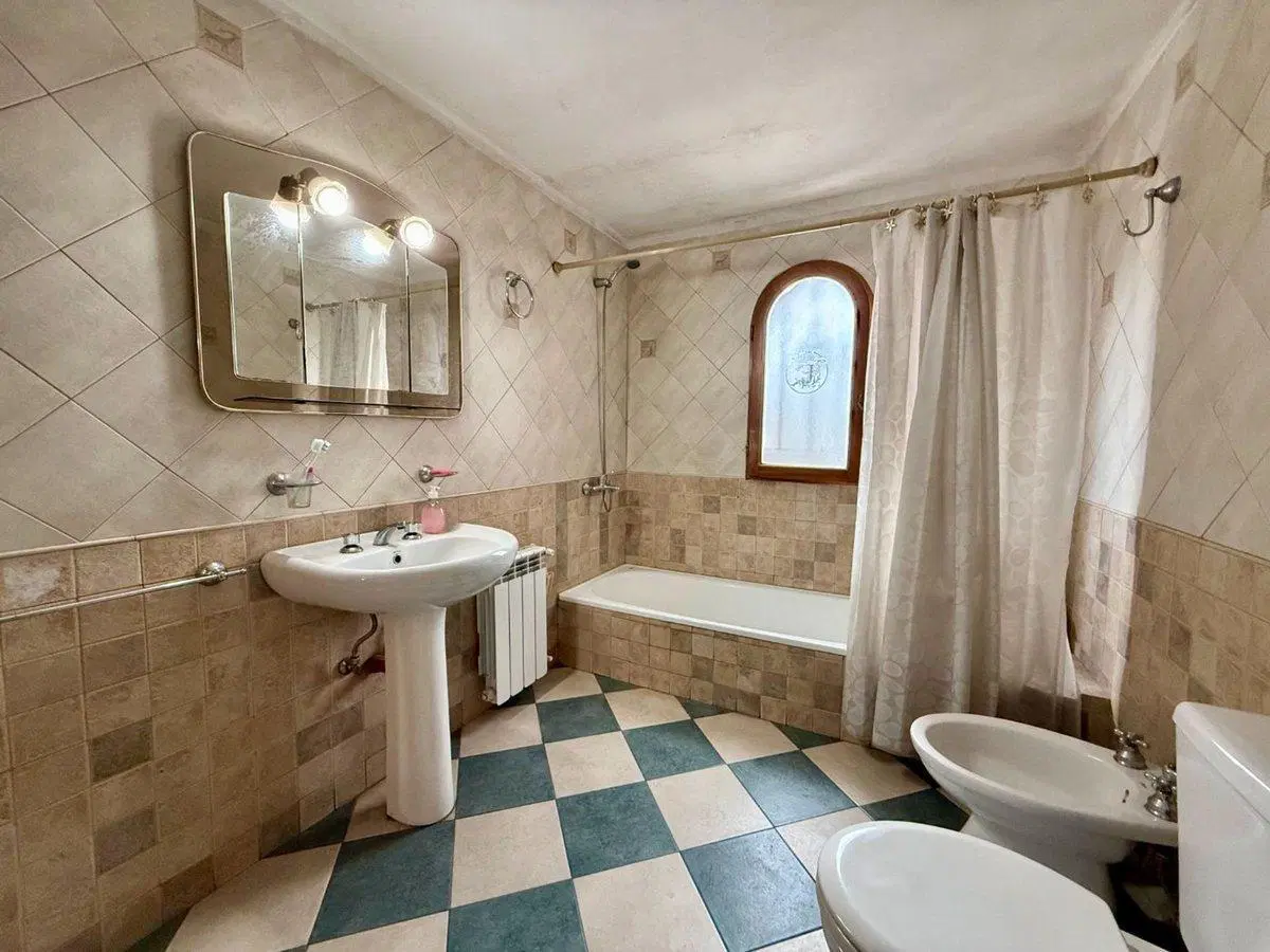 Venta Casa 5 ambientes en San Justo 5