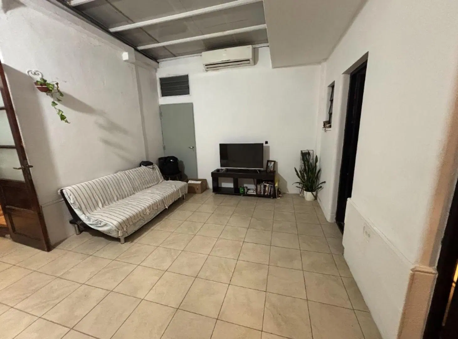 VENTA CASA 6 AMBIENTES RAMOS MEJIA 4