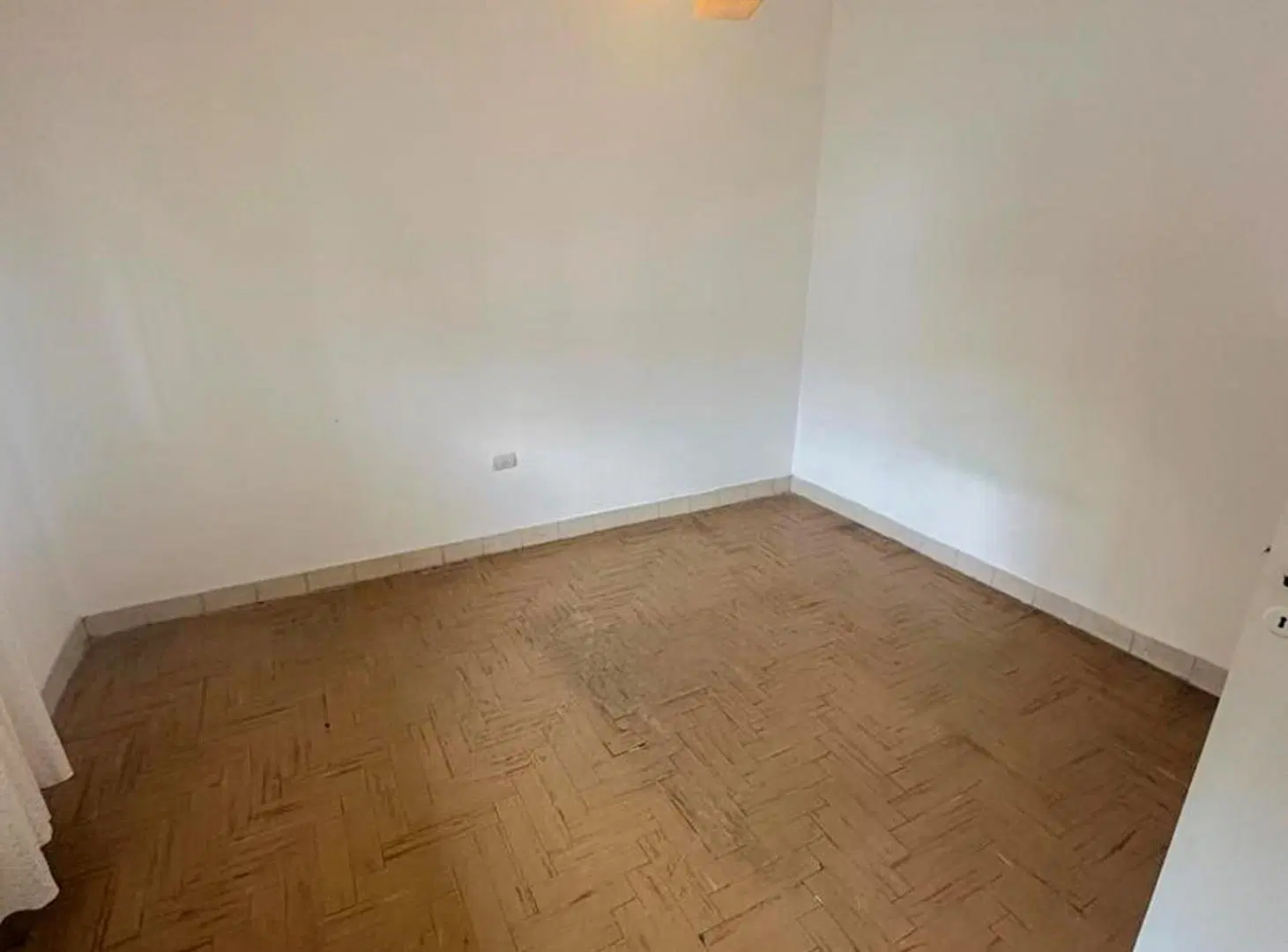 VENTA CASA 4 AMBIENTES VILLA MADERO 5