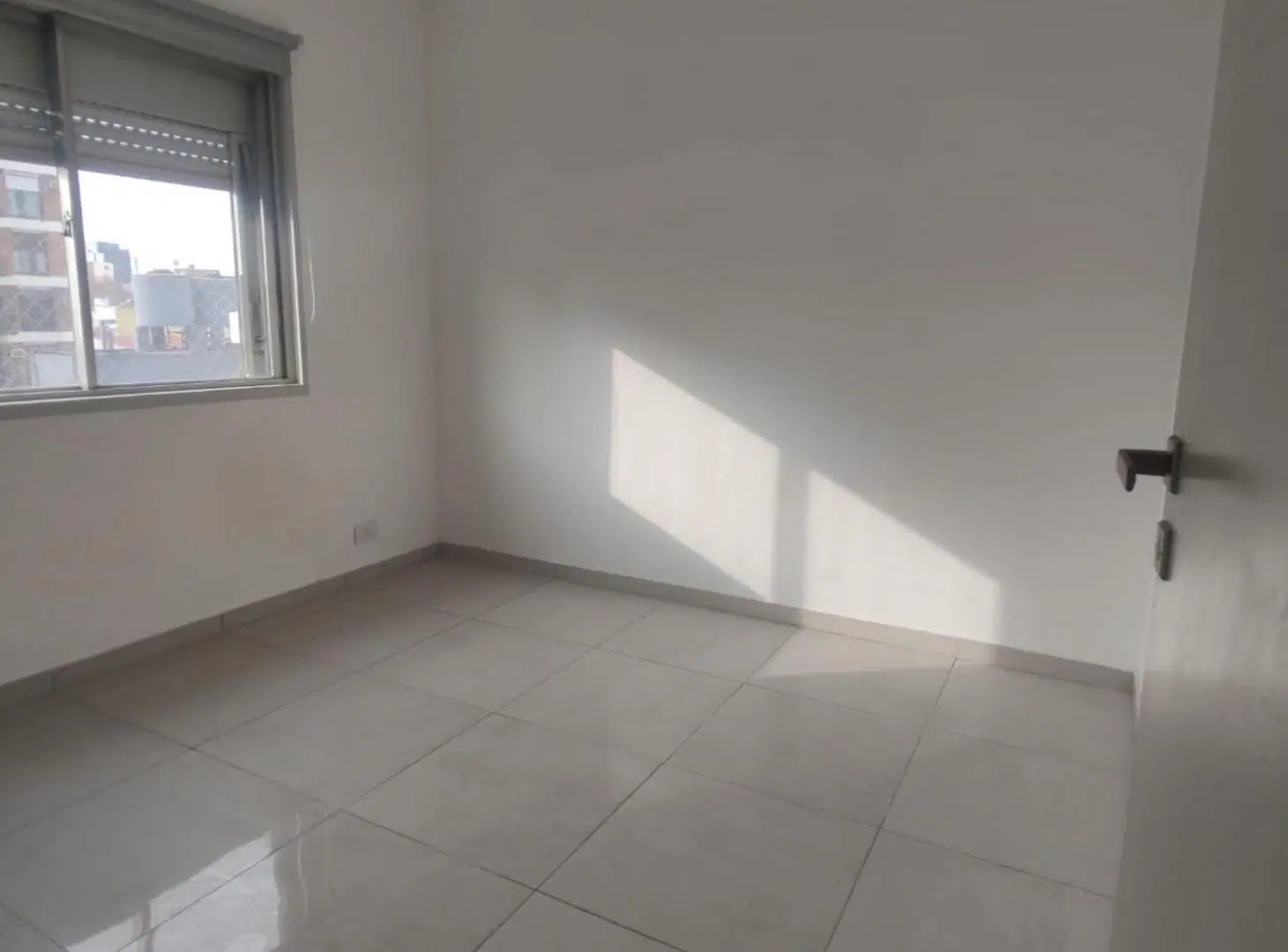 Venta departamento 2 ambientes Ramos Mejia 8