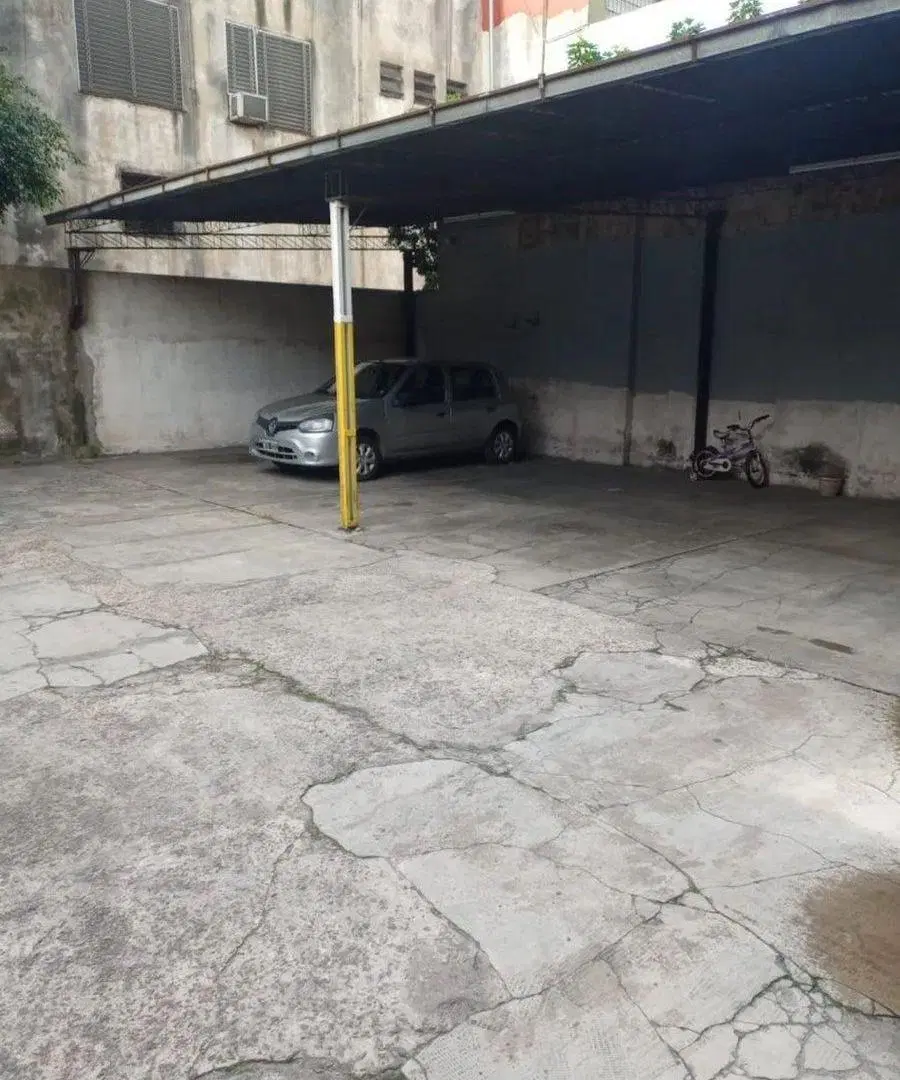 Cochera en venta en Ramos Mejía 2