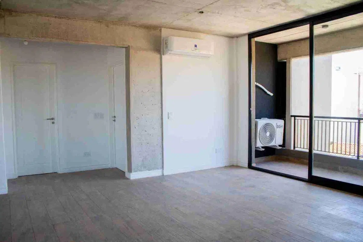 VENTA DEPARTAMENTO 2 AMBIENTES EN RAMOS MEJIA 8