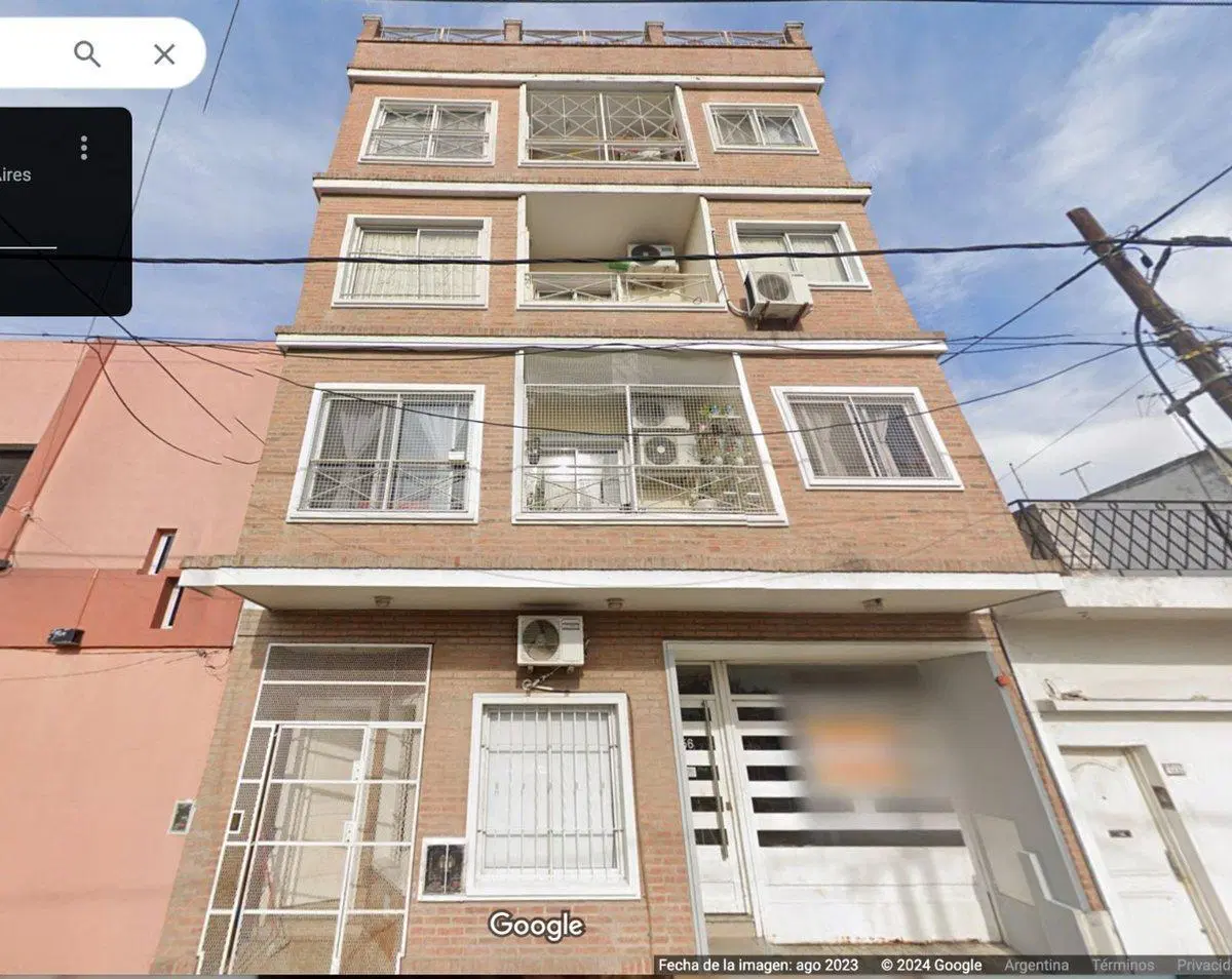 VENTA DE COCHERAS EN RAMOS MEJIA 7