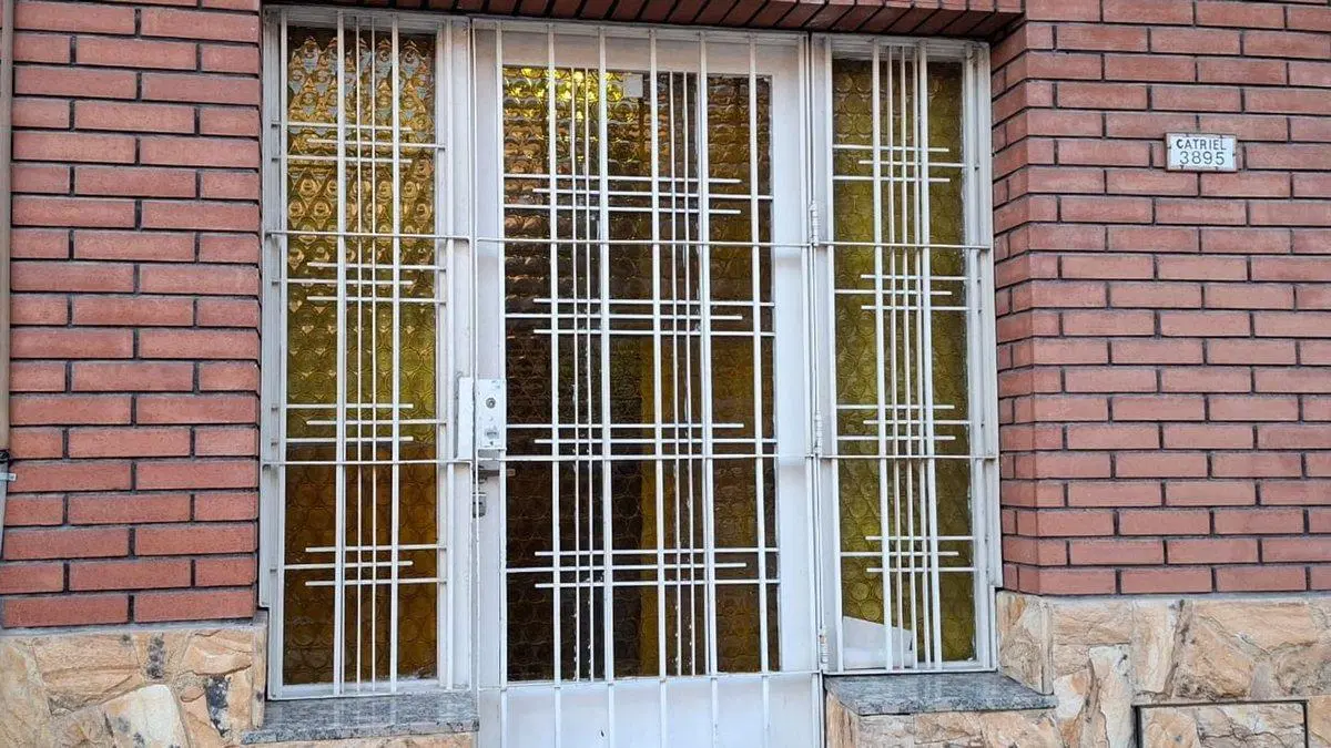 VENTA DE CASA DE DOS PLANTA Y LOCAL TODO EN BLOK 2