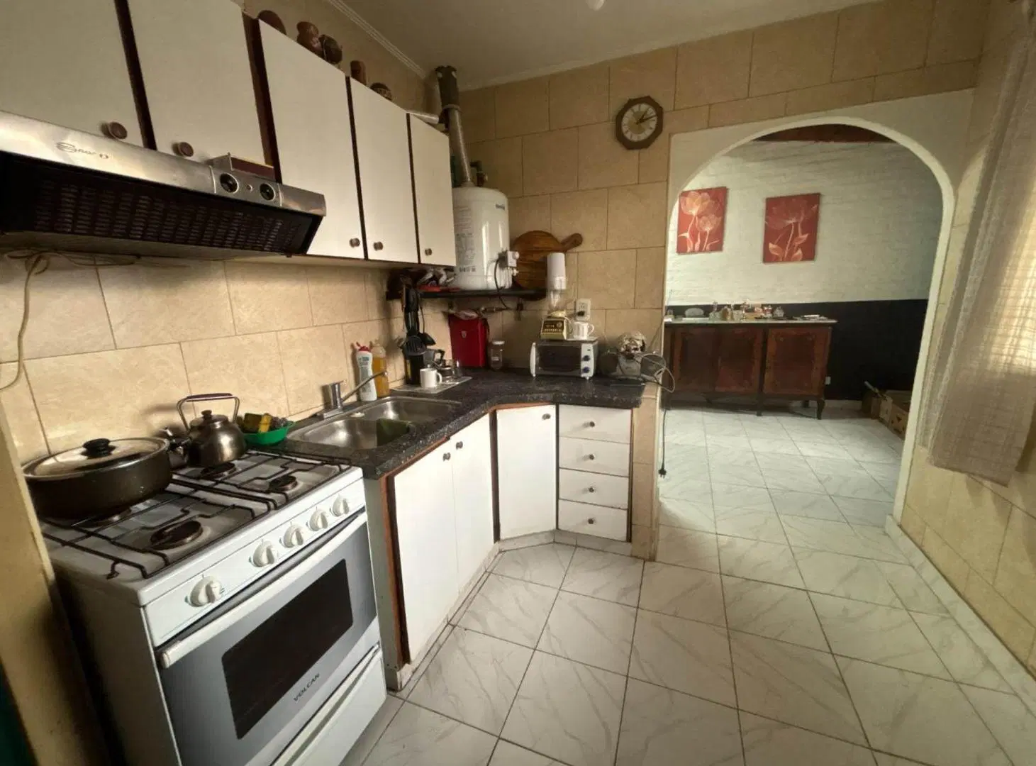 VENTA CASA 4 AMBIENTES MORENO 5