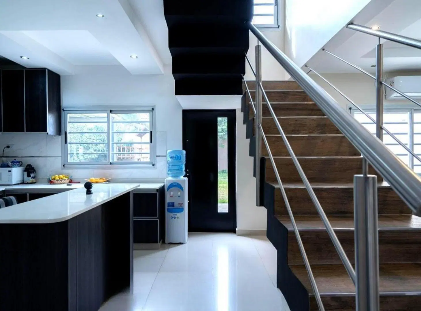 VENTA CASA 7 AMBIENTES CIUDAD EVITA 8