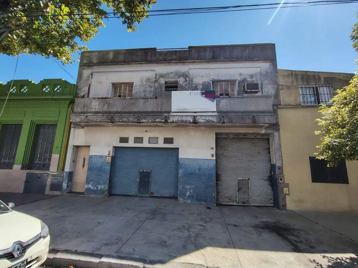 VENTA GALPÓN EN MATADEROS 2