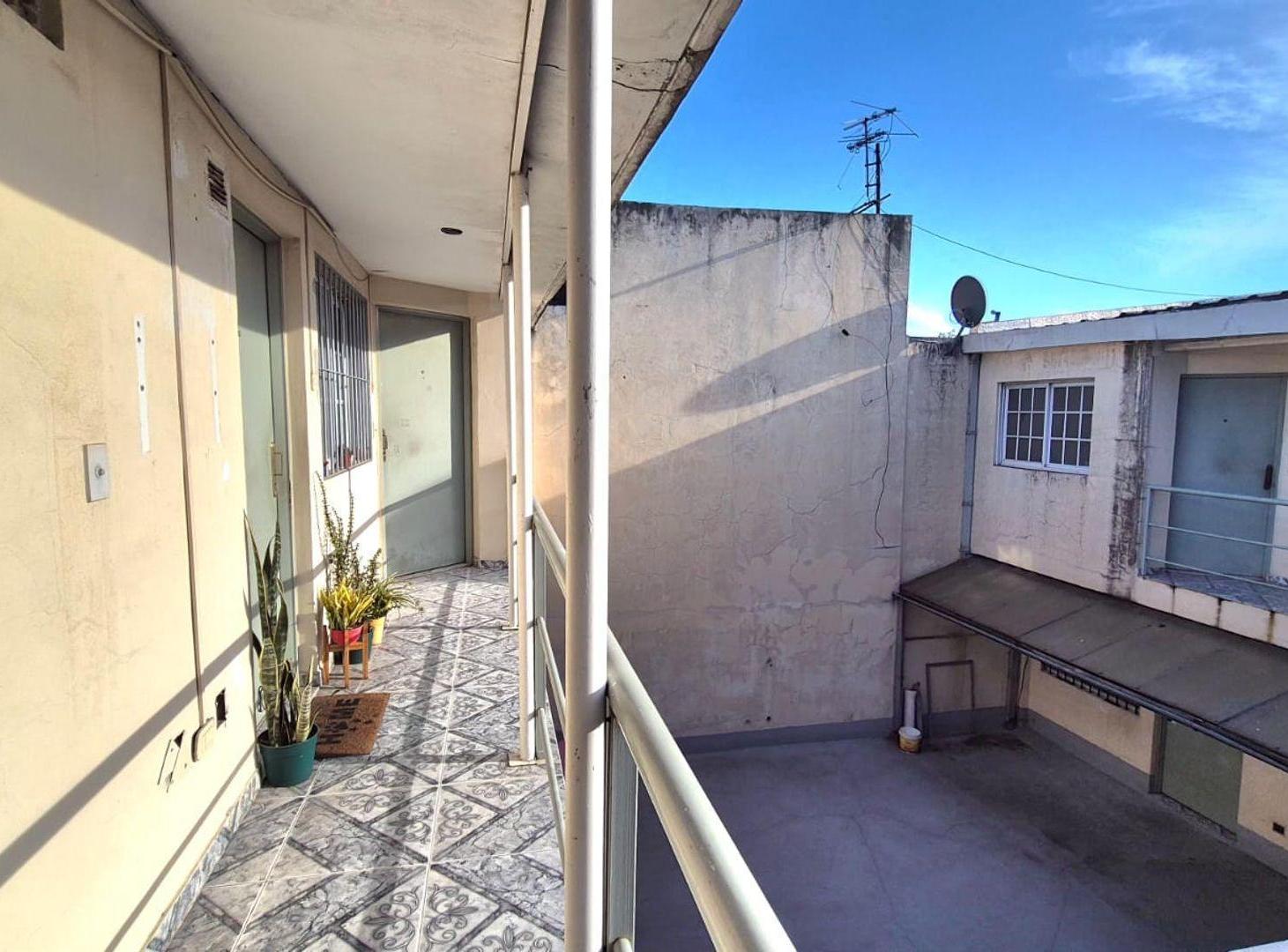 Foto de VENTA DEPARTAMENTO MONOAMBIENTE SAN JUSTO CENTRO, imagen 2
