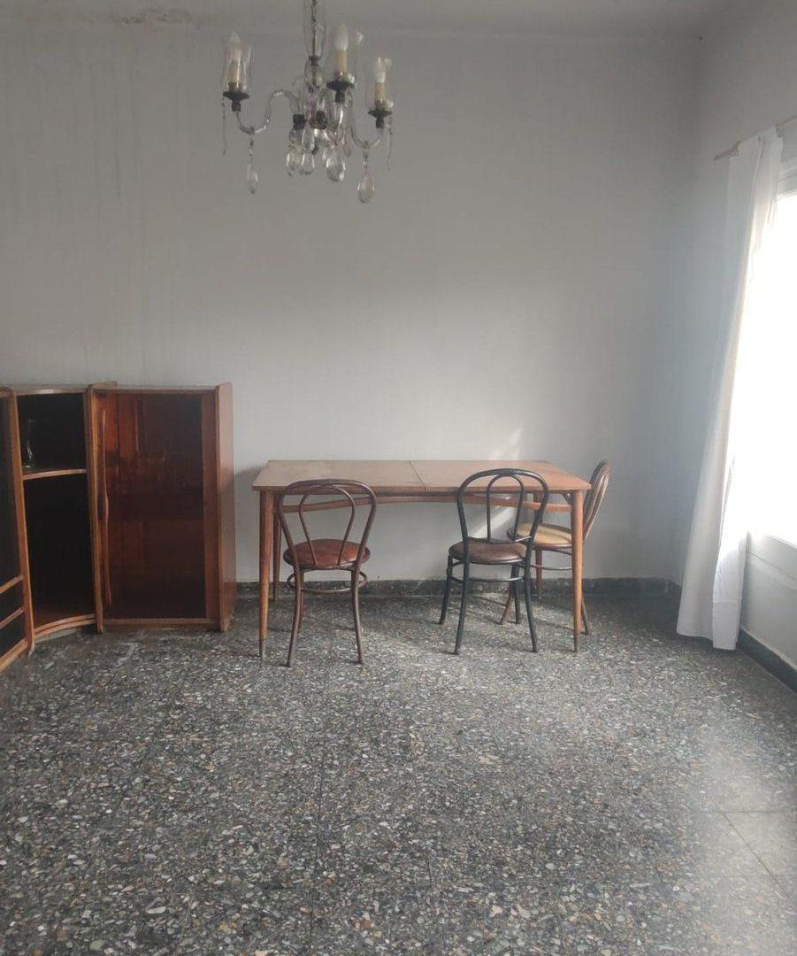 Foto de Venta de Casa en Ramos Mejía 6 ambientes, imagen 1
