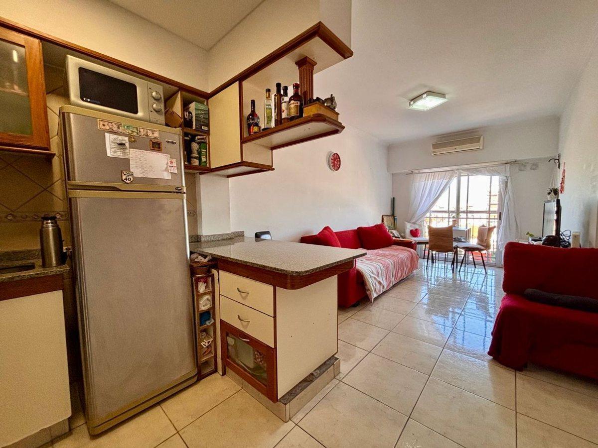 Foto de VENTA DEPARTAMENTO 2 AMBIENTES EN RAMOS MEJIA, imagen 3
