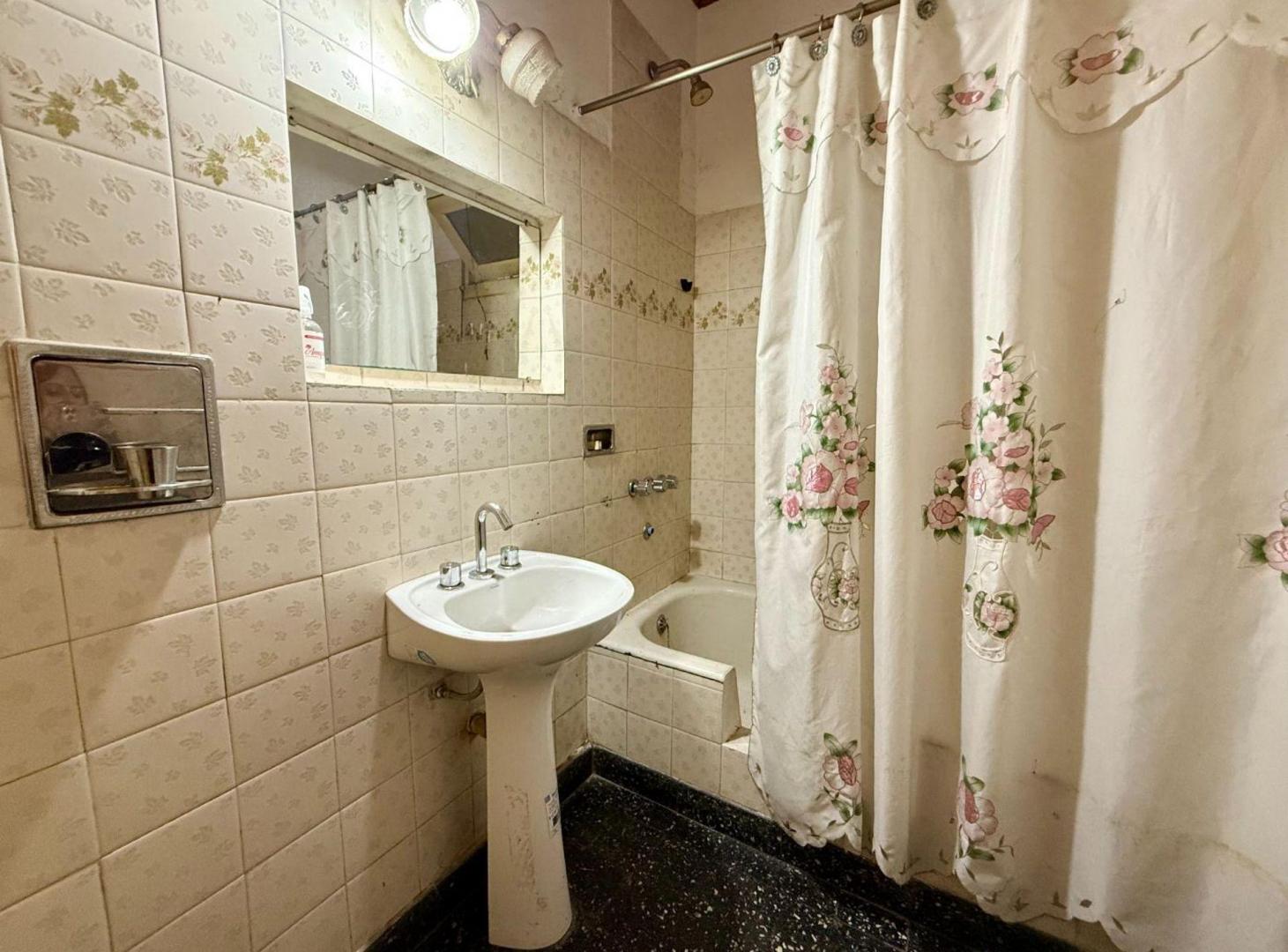 Foto de Venta PH 4 ambientes en Ciudadela, imagen 3