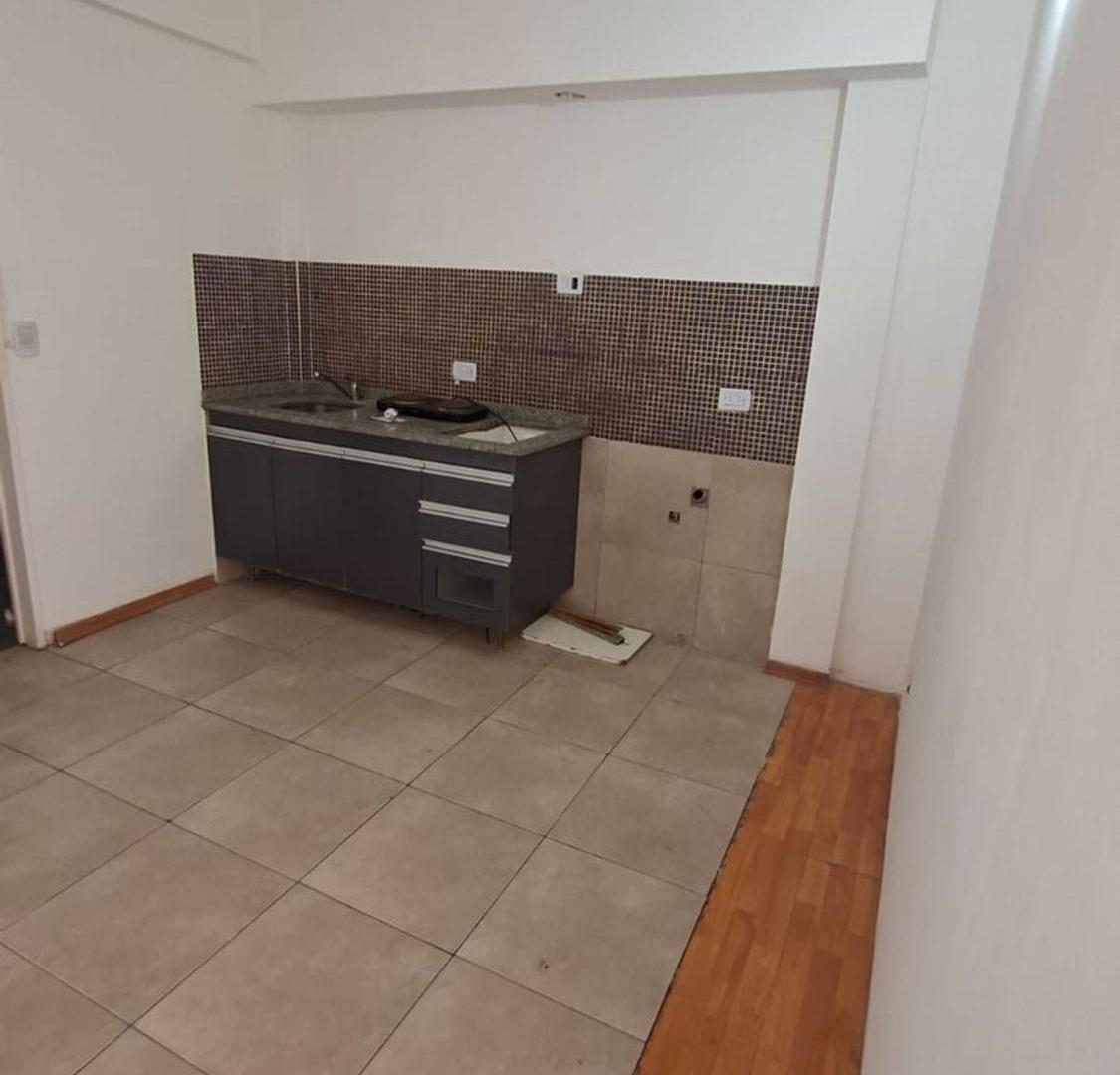 Foto de VENTA DEPARTAMENTO MONOAMBIENTE MORÓN, imagen 4