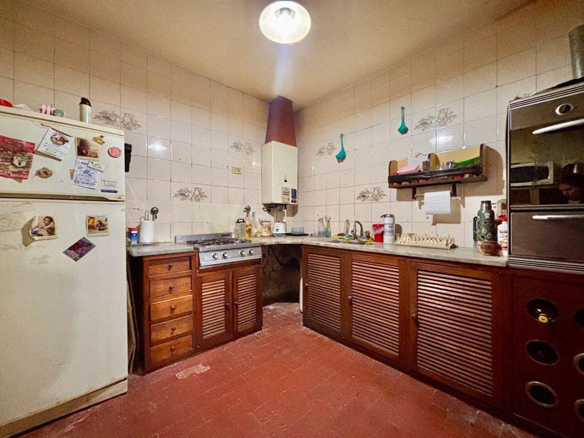 Foto de VENTA CASA 4 AMBIENTES EN LOMAS DEL MIRADOR, imagen 5