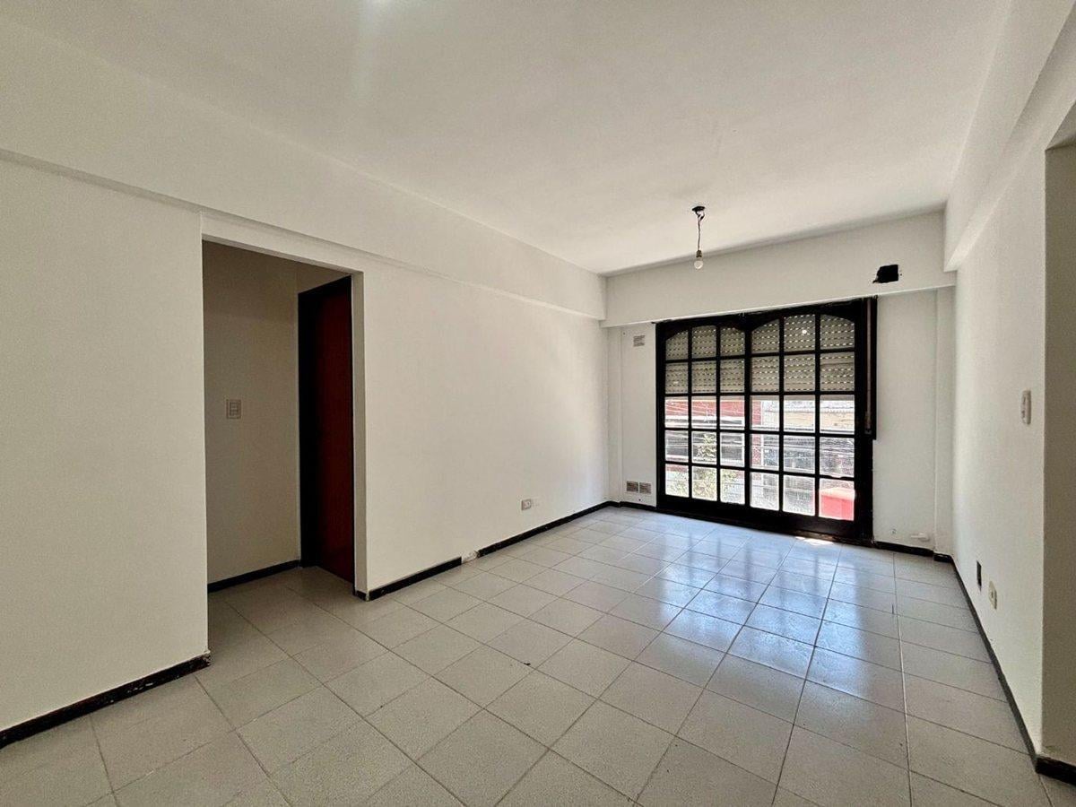 Foto de Alquiler departamento 2 ambientes en Ciudadela, imagen 2