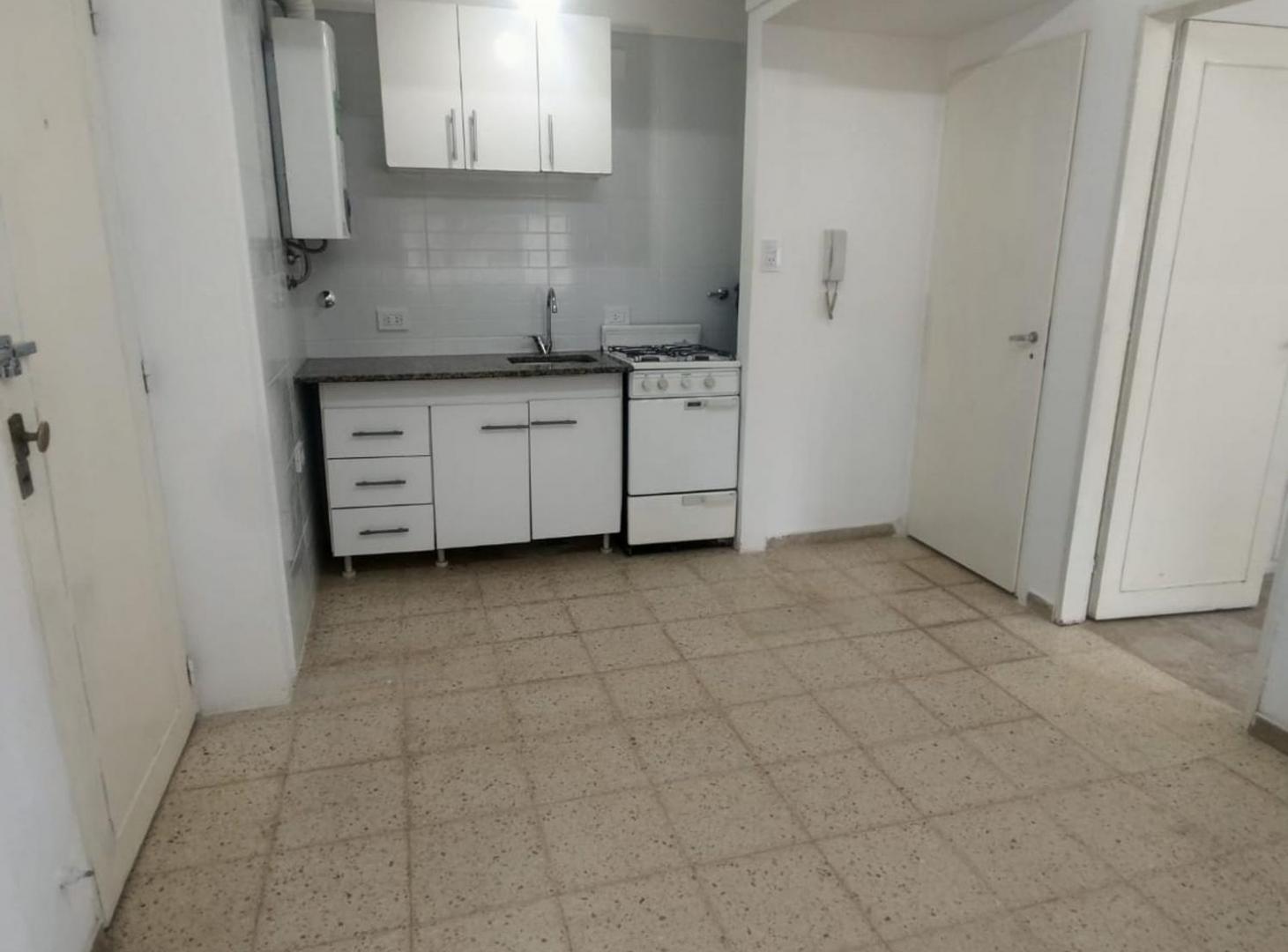 Foto de Venta departamento 2 ambientes Ramos Mejia, imagen 1