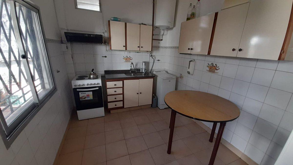 Foto de VENTA DE CASA 3 AMBIENTES EN MORÓN, imagen 2