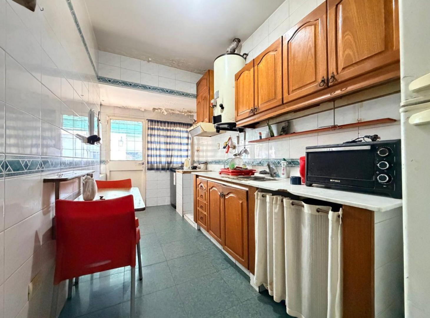 Foto de VENTA CASA 4 AMBIENTES RAMOS MEJIA, imagen 2
