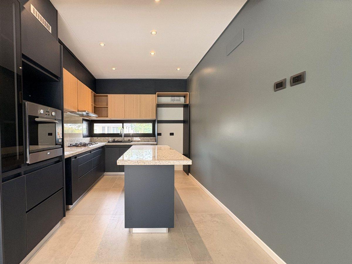 Foto de VENTA CASA 6 AMBIENTES CASTAÑOS NORDELTA, imagen 5
