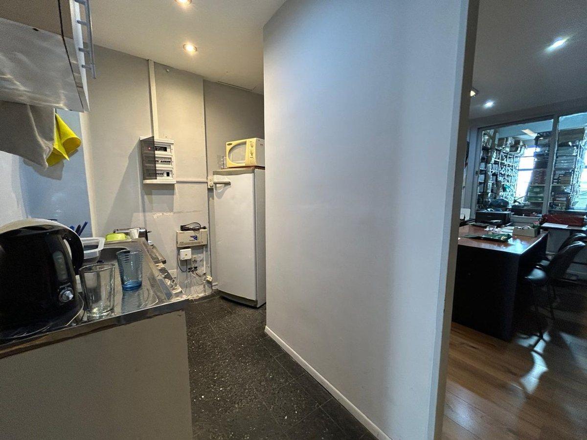 Foto de VENTA OFICINA EN BALVANERA, imagen 5