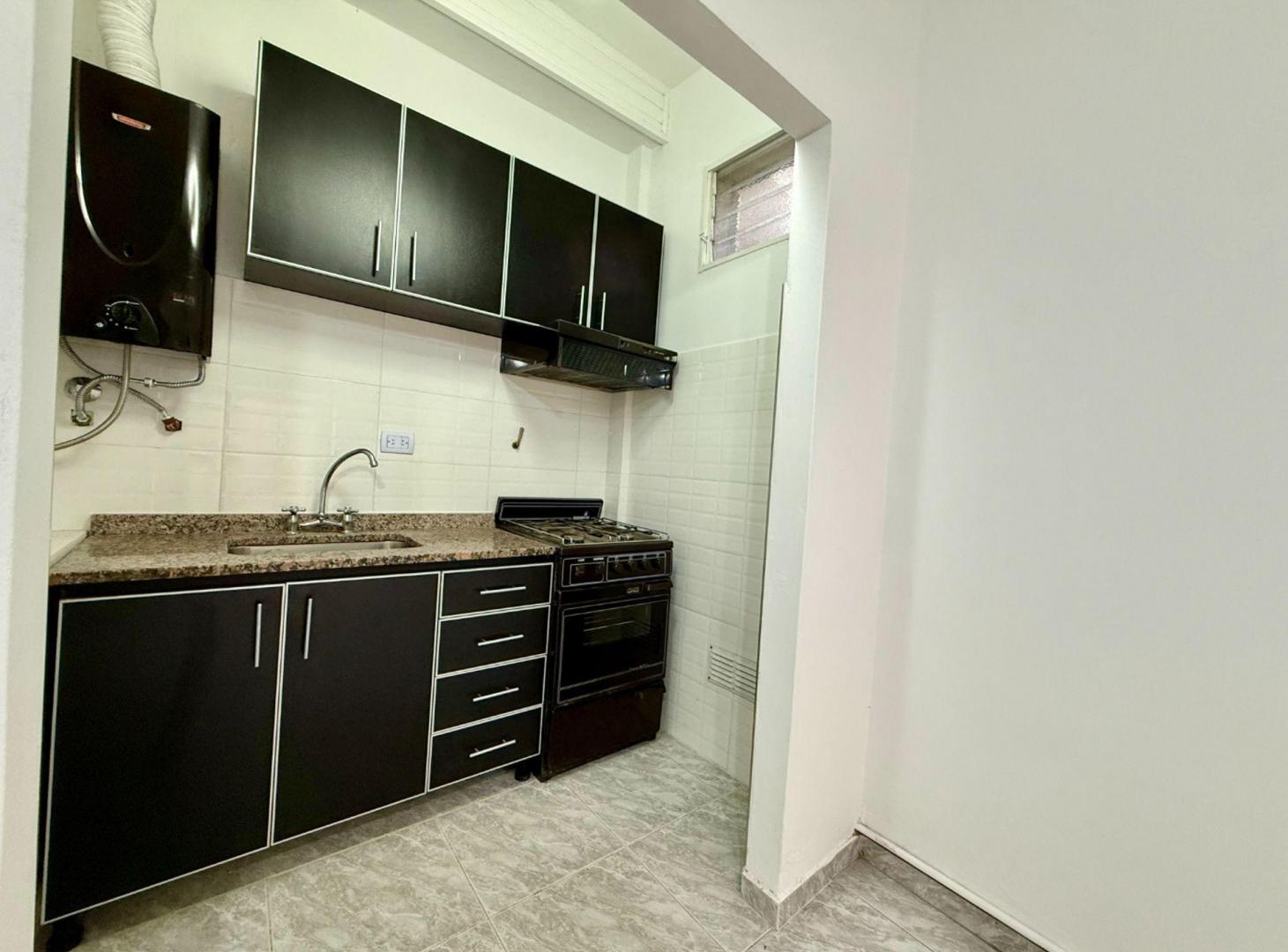 Foto de Venta PH 2 ambientes en Ciudadela, imagen 2