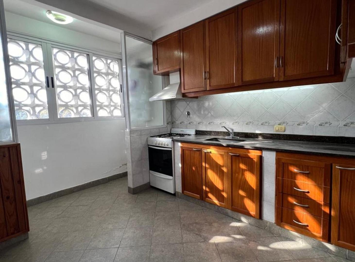 Foto de VENTA DEPARTAMENTO 4 AMBIENTES RAMOS MEJIA, imagen 3