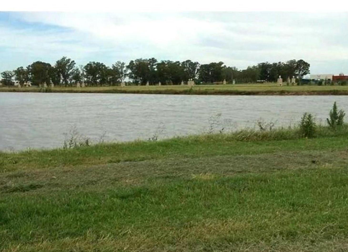 Foto de VENTA LOTE 930 M2 LAGOS SAN ELISEO, imagen 1