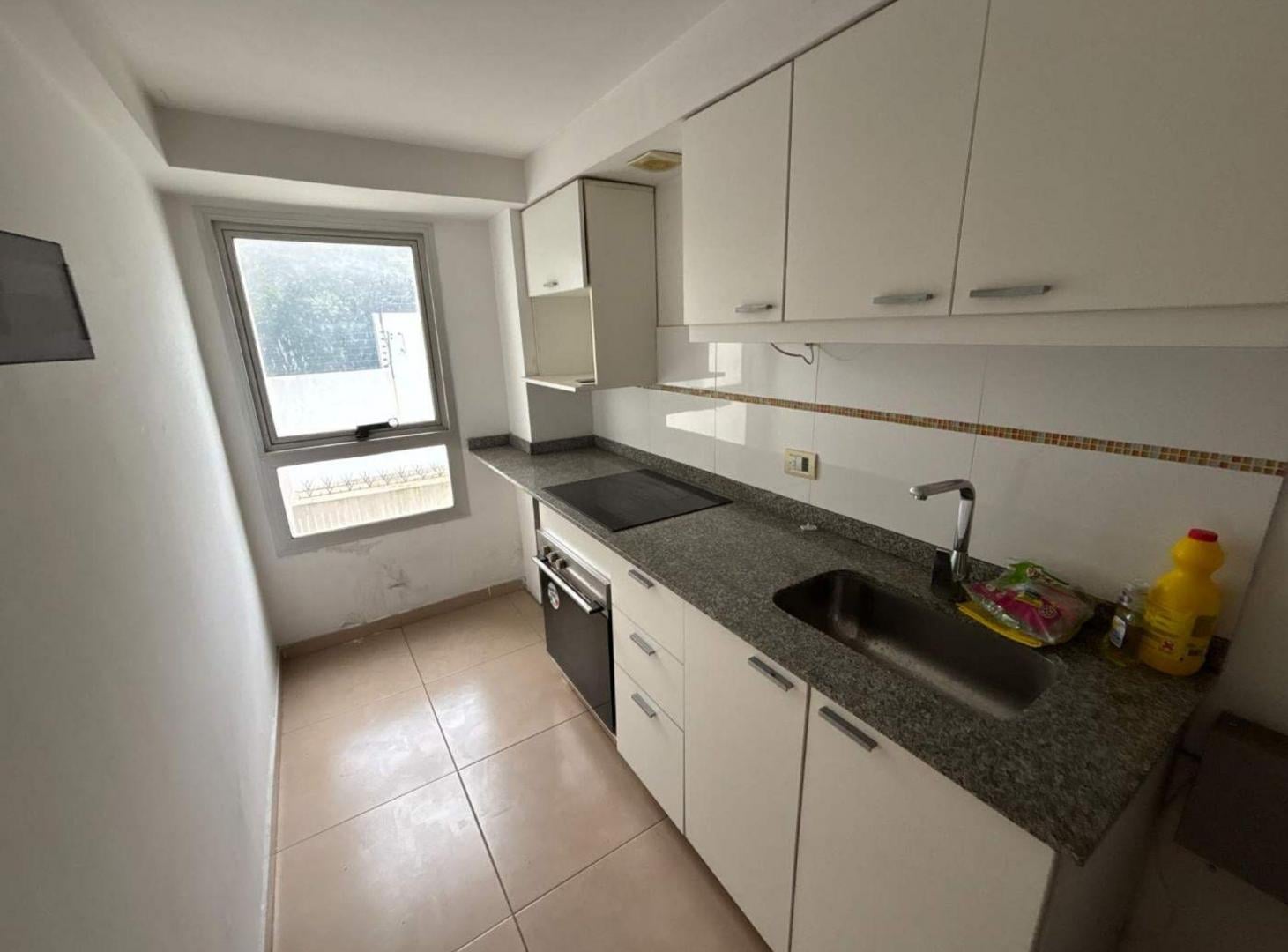 Foto de ALQUILER DEPARTAMENTO 2 AMBIENTES MORON, imagen 1