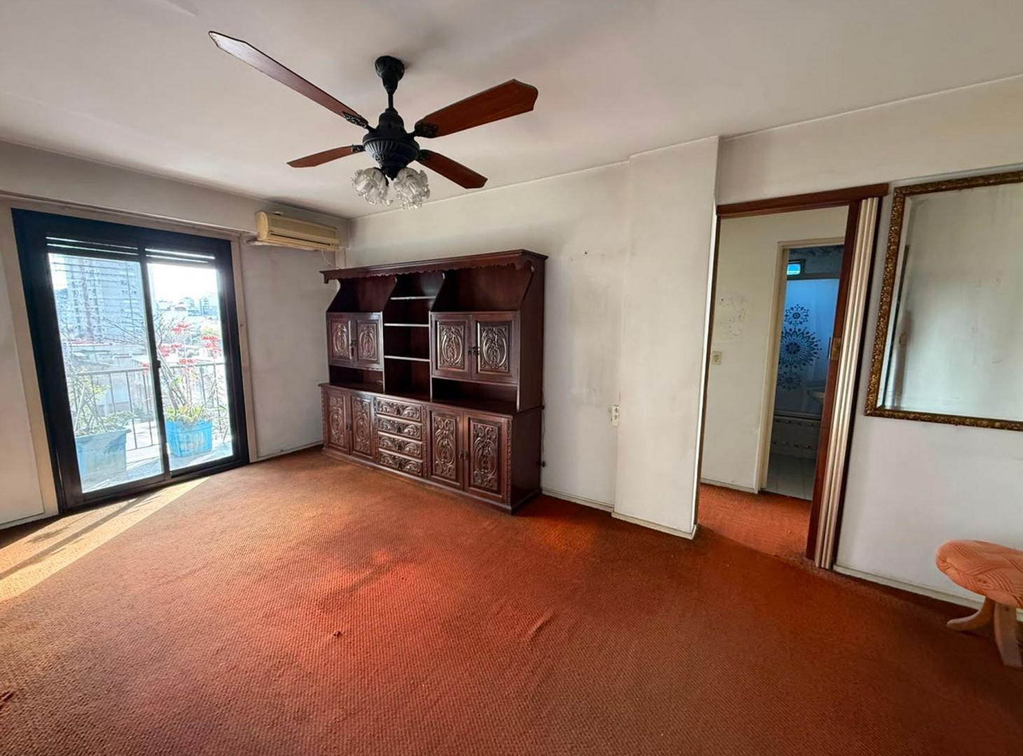Foto de VENTA DEPARTAMENTO 4 AMBIENTES EN SAN CRISTOBAL, imagen 2