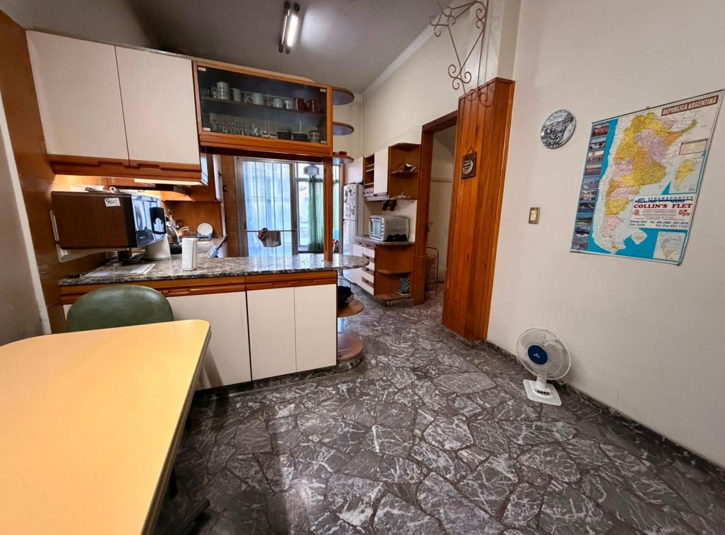 Foto de VENTA CASA 5 AMBIENTES RAMOS MEJIA, imagen 2