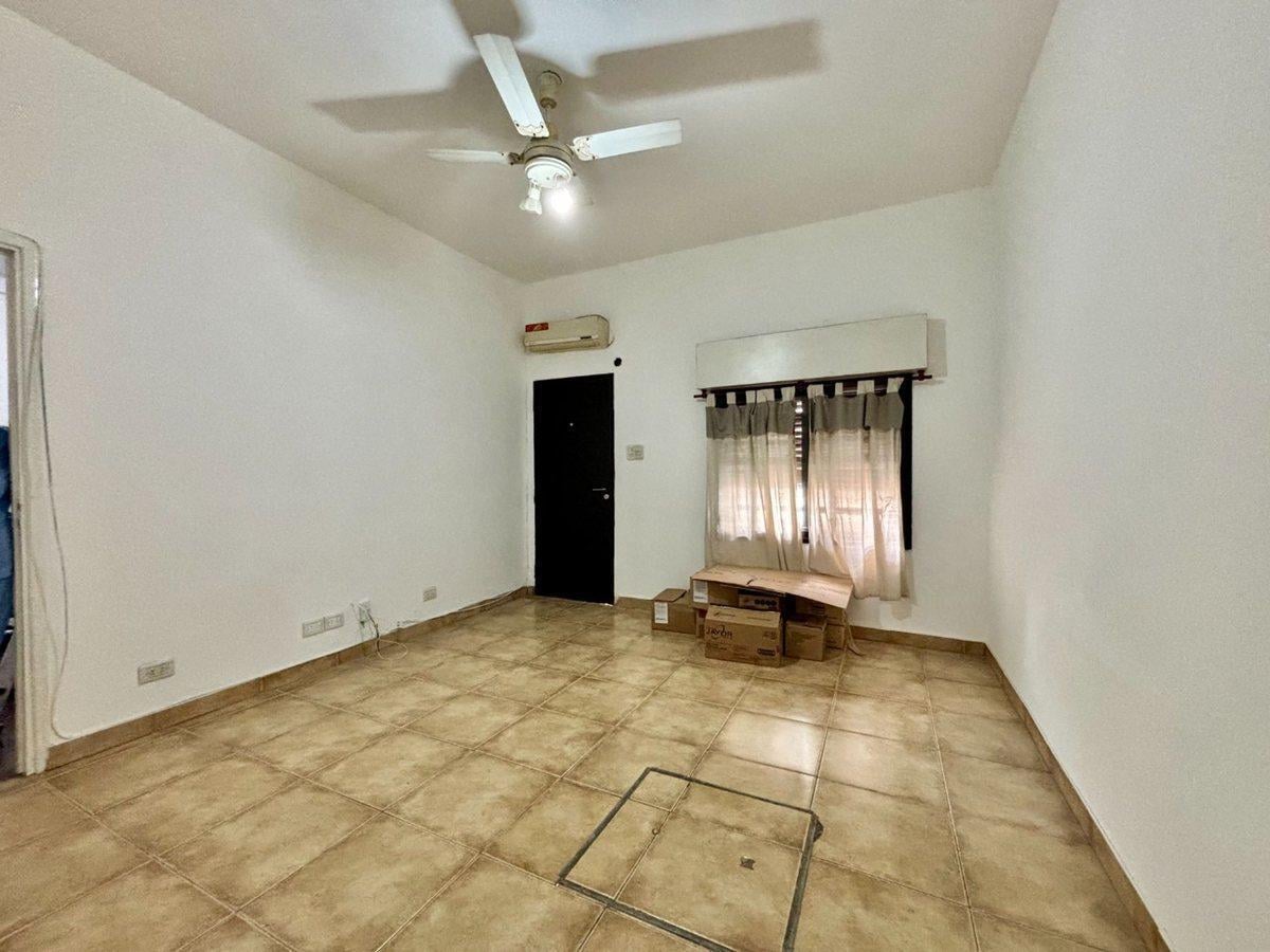 Foto de Venta PH 2 ambientes en San Justo, imagen 1