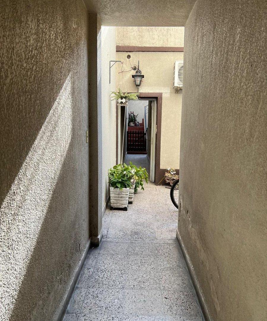Foto de VENTA PH 4 AMBIENTES EN LOMAS DEL MIRADOR, imagen 1