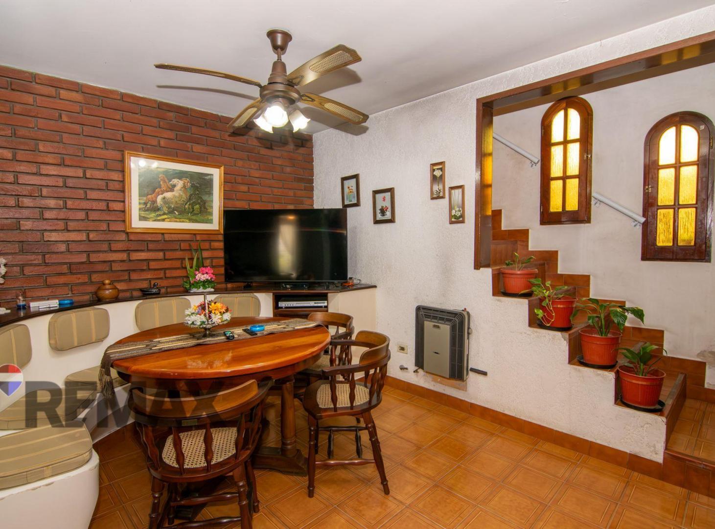 Foto de VENTA CASA 4 AMBIENTES HAEDO, imagen 1