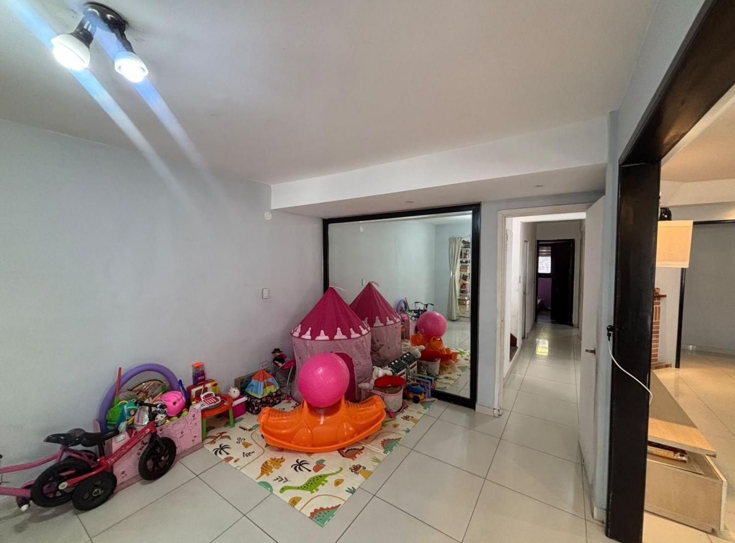 Foto de CASA EN VENTA LOTE PROPIO DE 433 M² RAMOS CENTRO, imagen 3