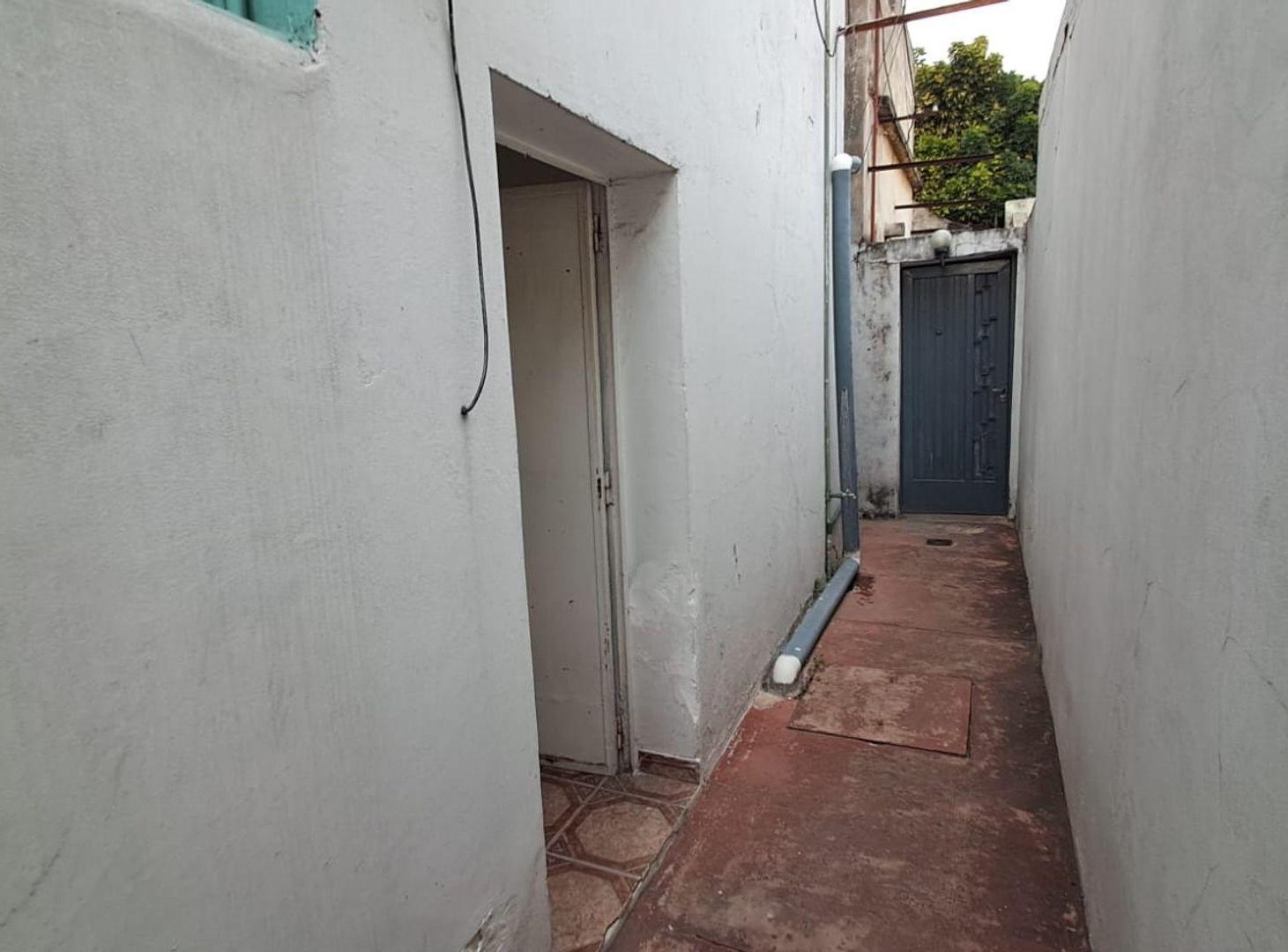 Foto de VENTA PH 4 AMBIENTES LOMAS DEL MIRADOR, imagen 3