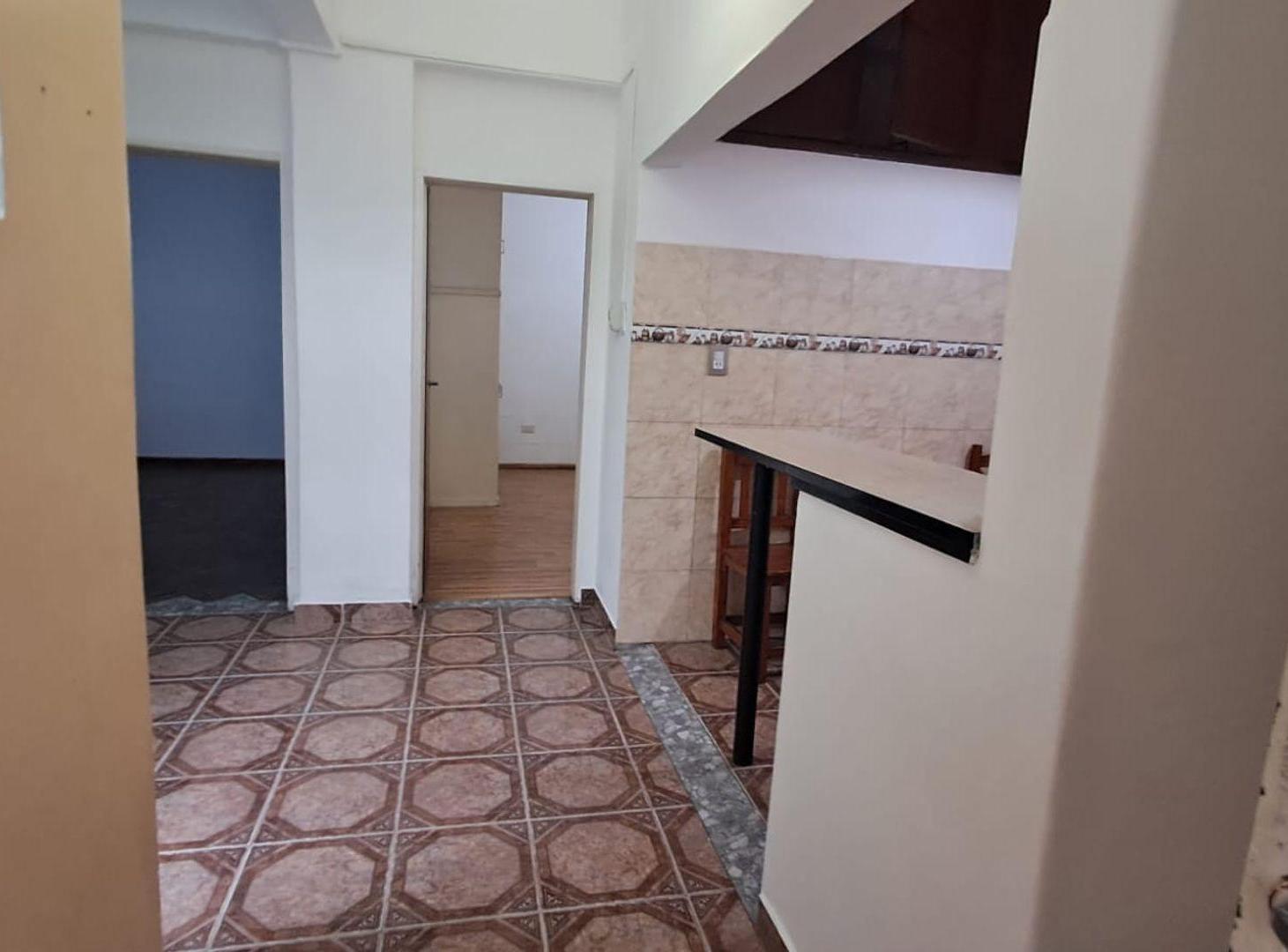 Foto de VENTA PH 4 AMBIENTES LOMAS DEL MIRADOR, imagen 2