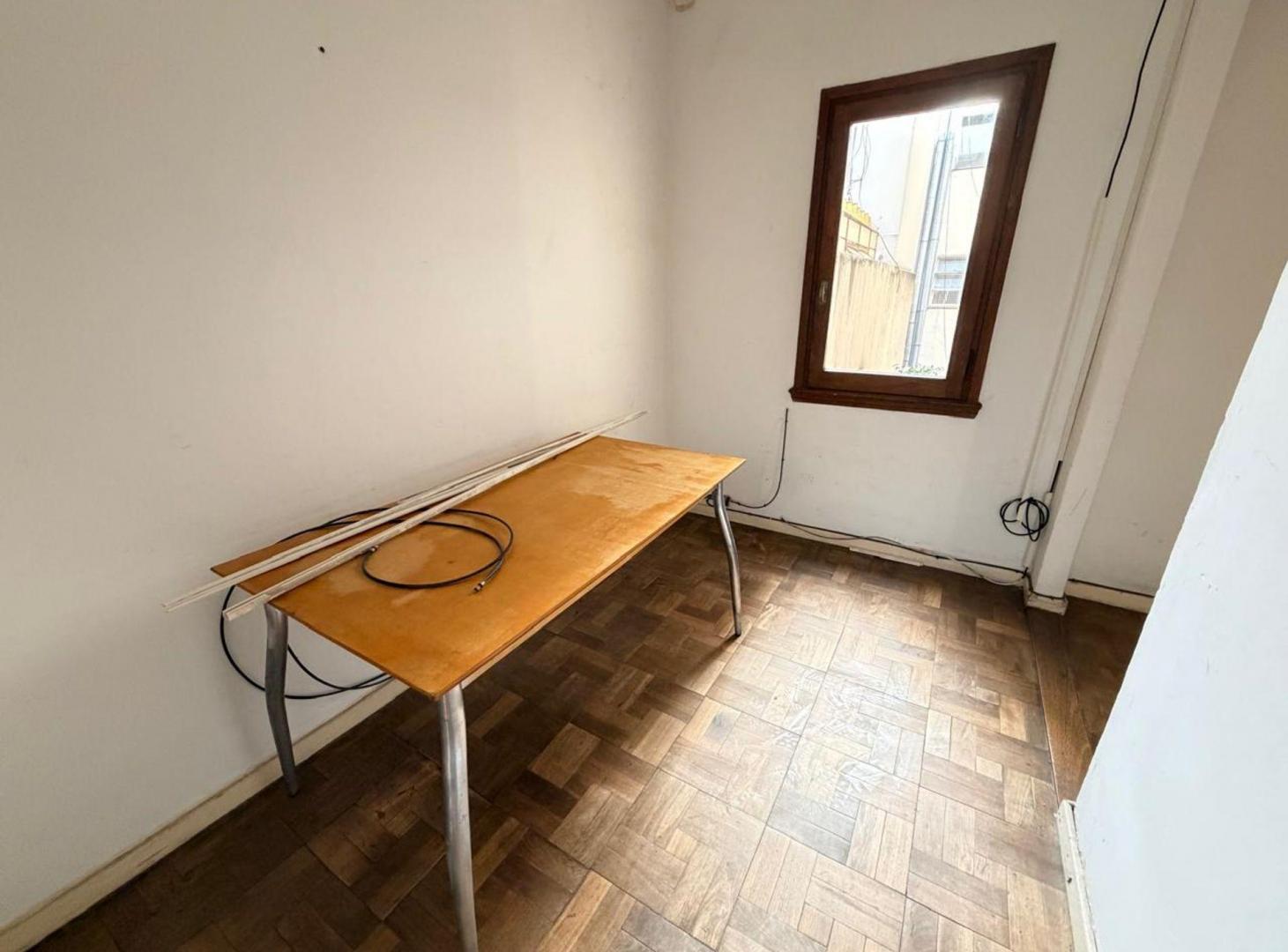 Foto de VENTA DEPTO 2 AMB EN CABALLITO PARQUE RIVADAVIA, imagen 2