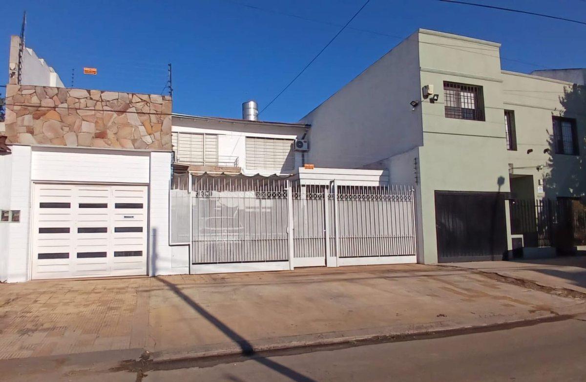 Foto de VENTA CASA 5 AMBIENTES EN RAMOS MEJIA, imagen 1