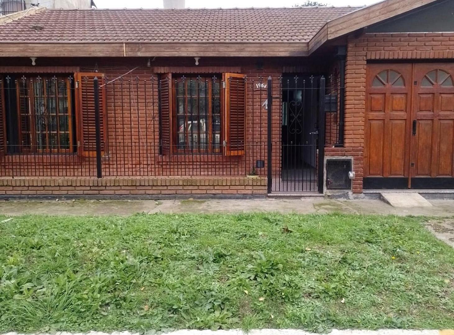 Foto de VENTA DE CASAS 3 AMB. SAN ANTONIO DE PADUA, imagen 2