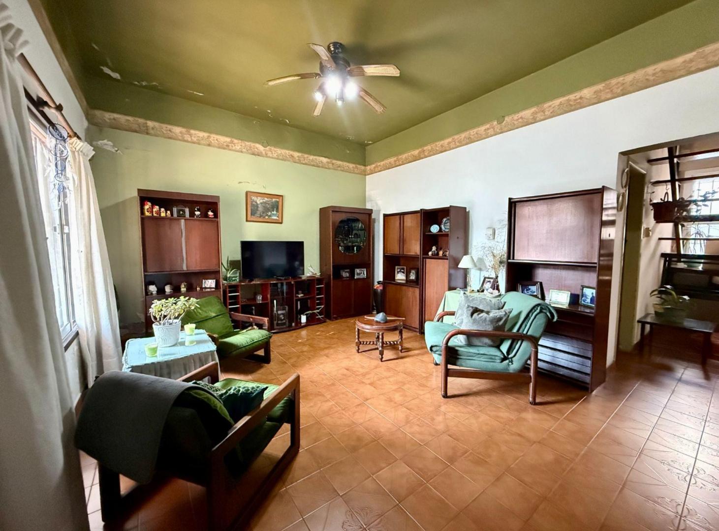 Foto de Venta Ph cinco ambientes en Haedo, imagen 2
