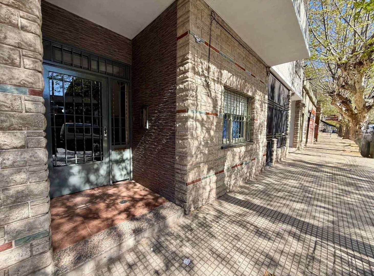 Foto de Venta ph cuatro ambientes en San Justo, imagen 2