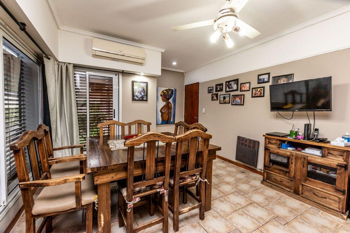 Foto de Venta casa seis ambientes en Ramos Mejia, imagen 5