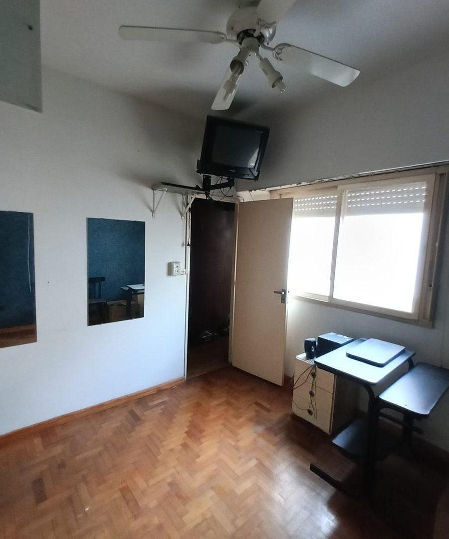 Foto de VENTA DEPARTAMENTO 3 AMB RAMOS MEJIA, imagen 2