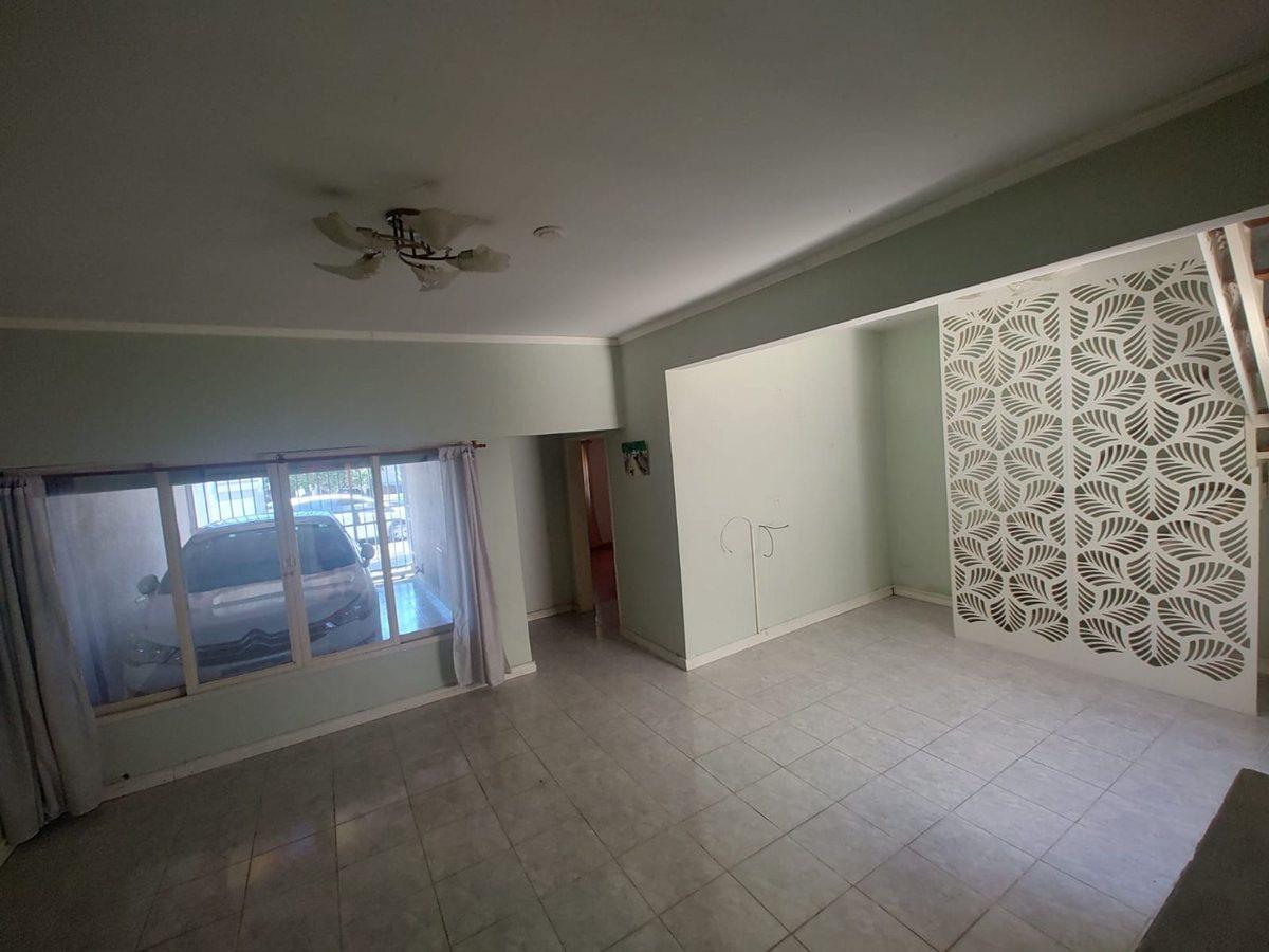 Foto de VENTA DE CASA 4 AMBIENTES RAMOS MEJIA, imagen 3
