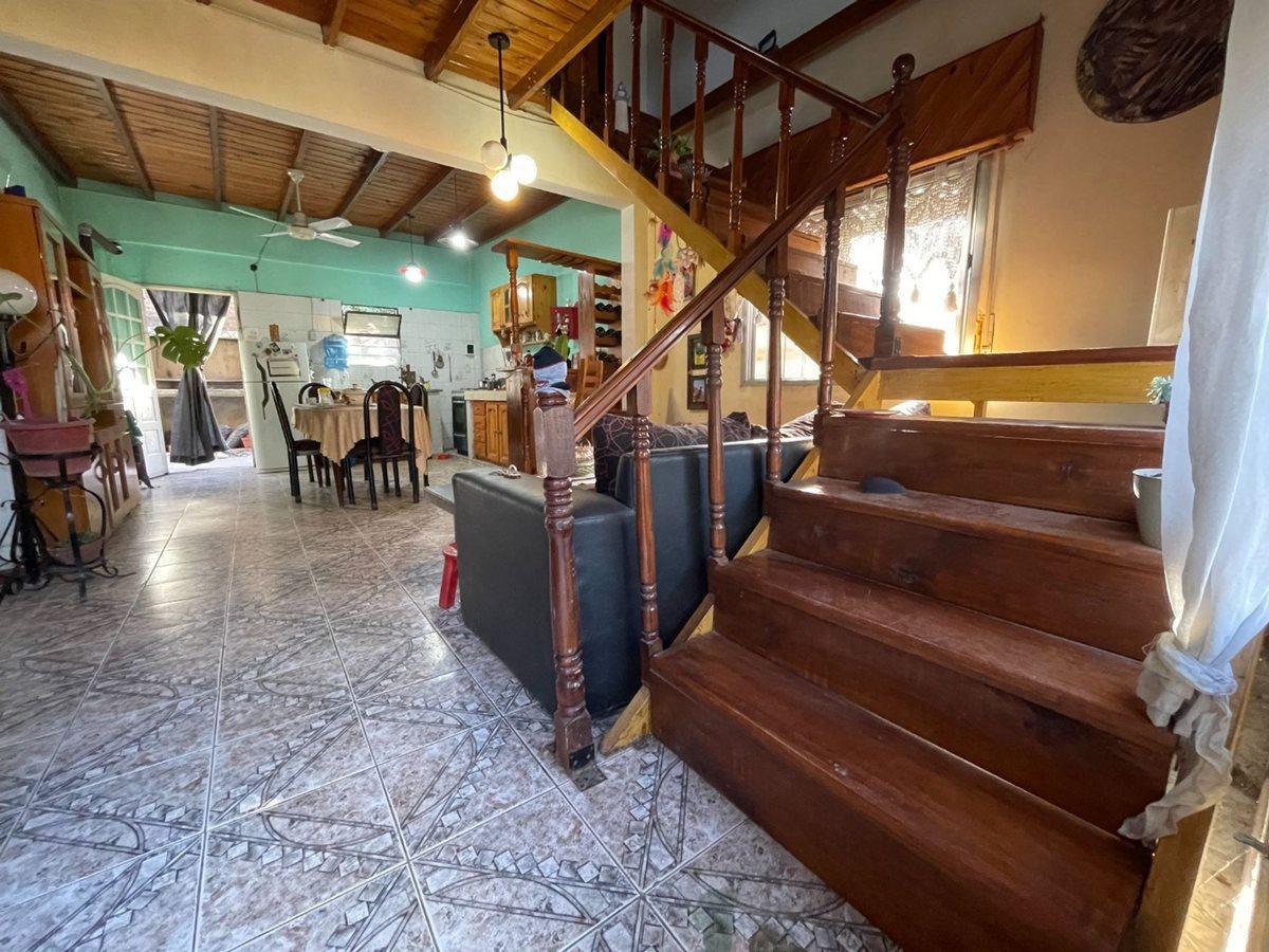 Foto de VENTA CASA 4 AMB EN MERLO C/GARAGE, imagen 1