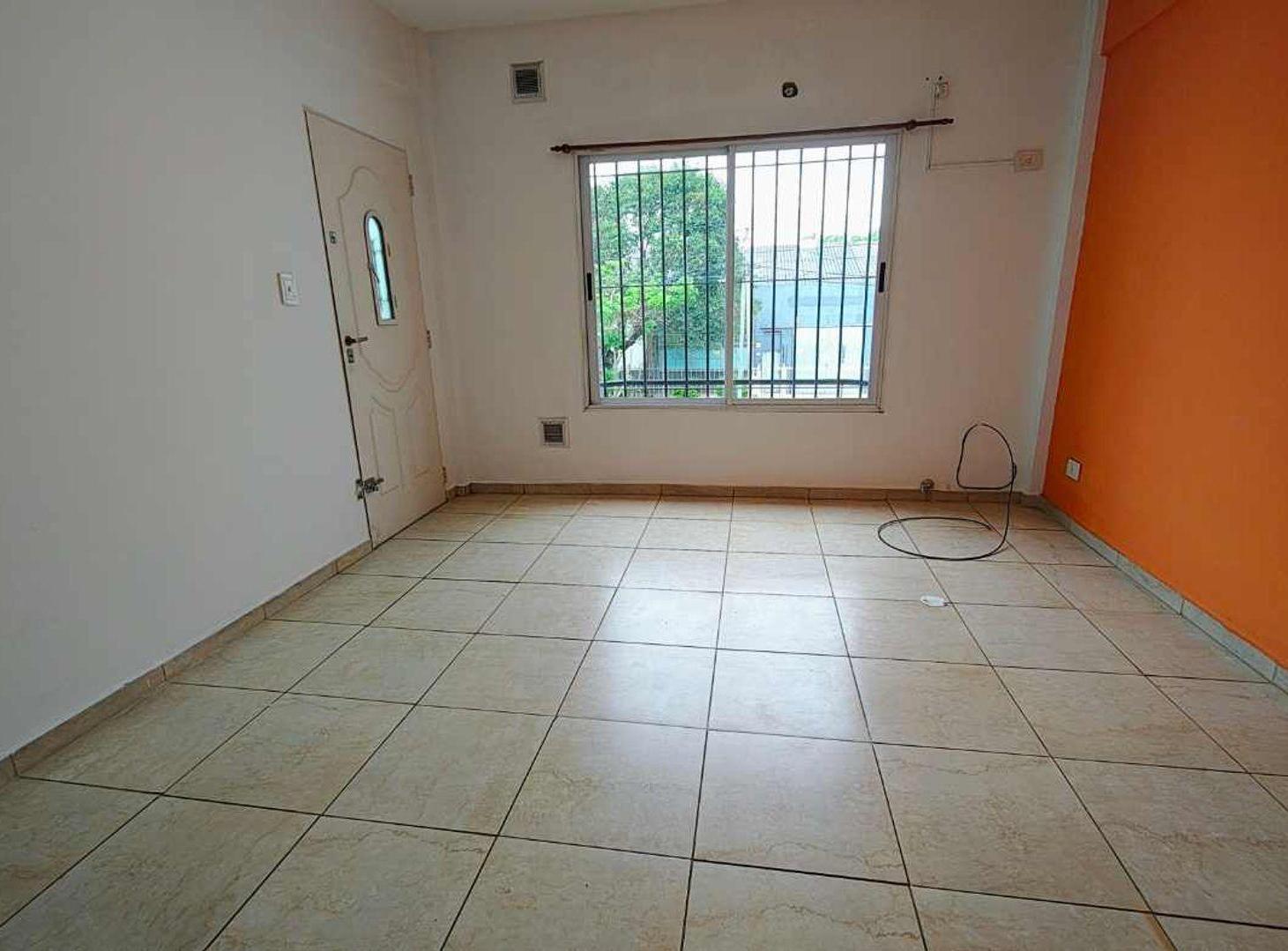 Foto de VENTA DEPARTAMENTO 2 AMBIENTES RAMOS MEJÍA, imagen 2