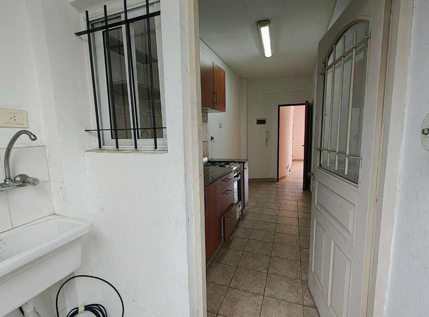 Foto de VENTA DEPARTAMENTO 2 AMBIENTES RAMOS MEJÍA, imagen 5