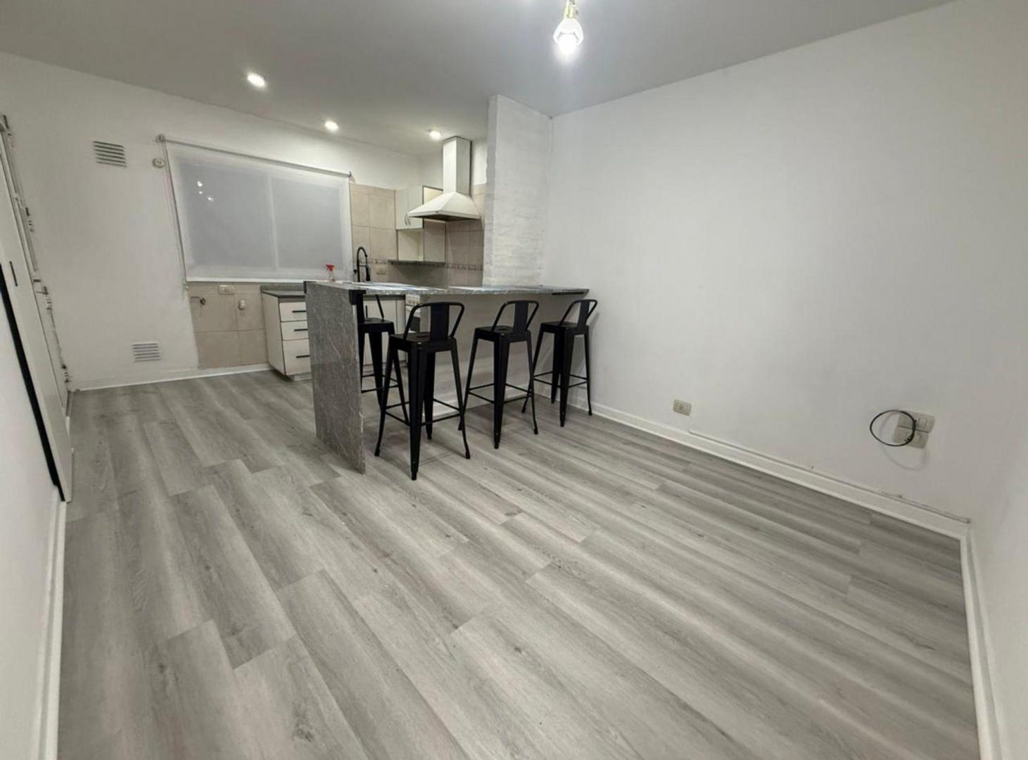 Foto de VENTA DE DEPARTAMENTO 2 AMBIENTES EN VILLA MADERO, imagen 2
