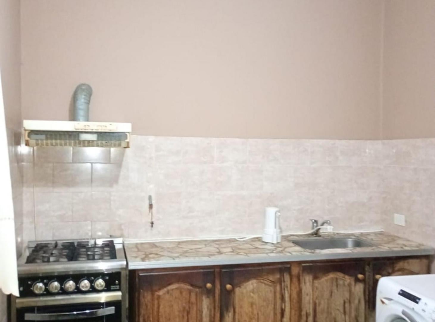 Foto de VENTA CASA EN ISIDRO CASANOVA, imagen 4