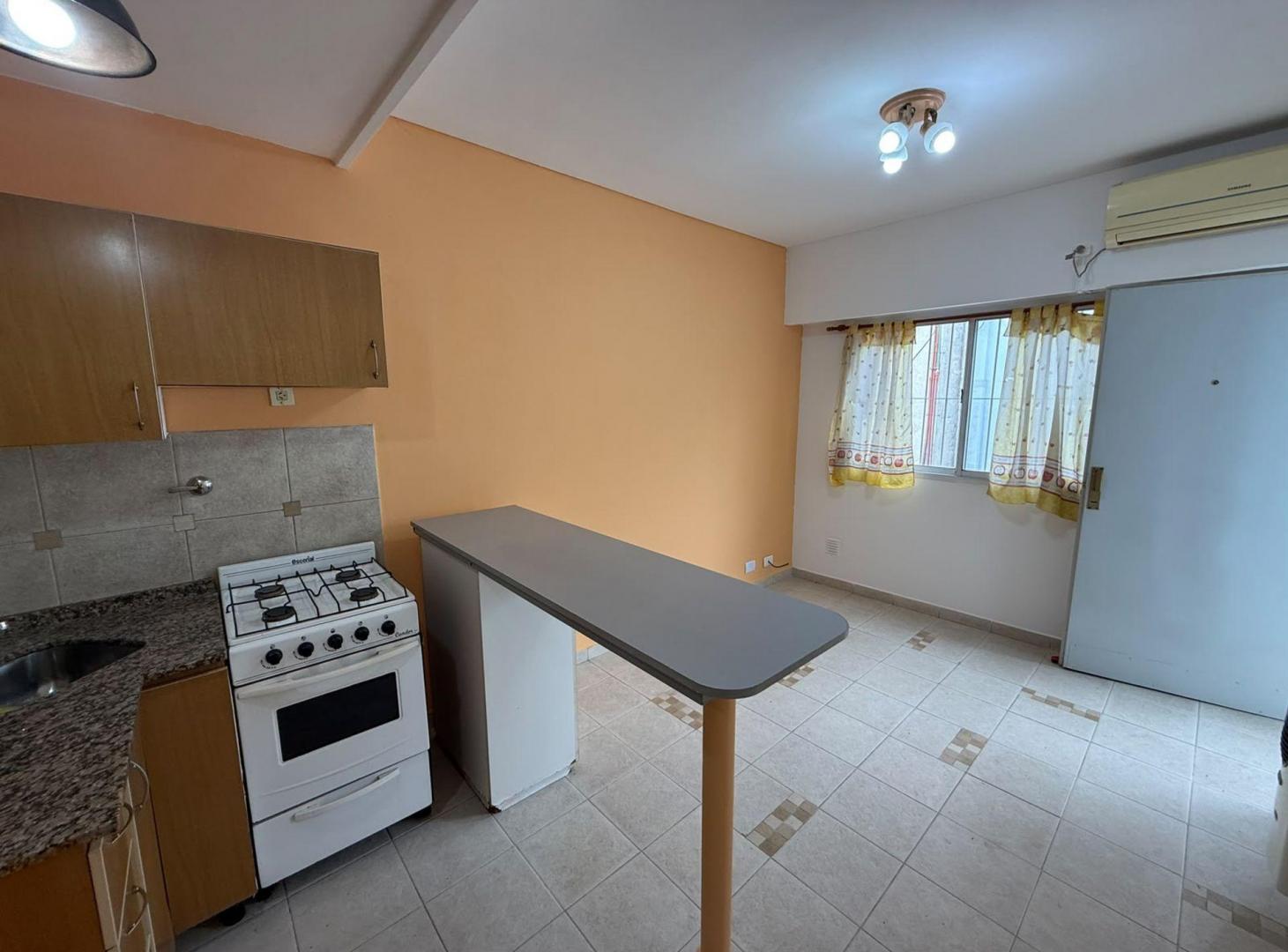 Foto de VENTA DEPARTAMENTO 2 AMBIENTES EN RAMOS MEJIA, imagen 4